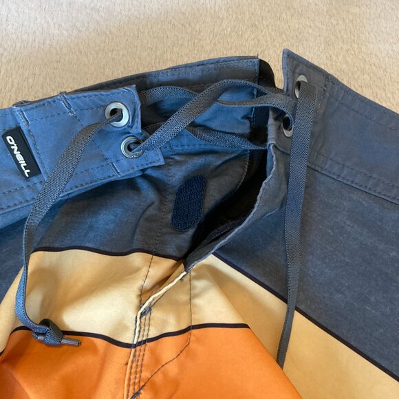 O'Neill Men's Hyperfreak Heist Line boardshorts Slate Swim Trucks Size 32 EUC - Picture 7 of 15